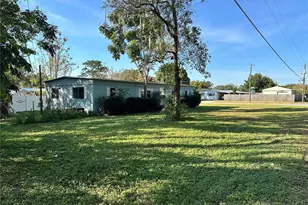 8990 SE 145 St, Summerfield, FL 34491 - Photo 2
