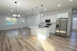 7991 N Primrose Dr, Citrus Springs, FL 34434 - Photo 4