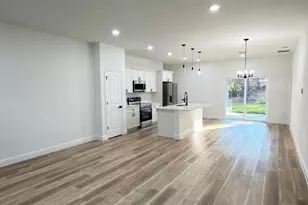 7991 N Primrose Dr, Citrus Springs, FL 34434 - Photo 2