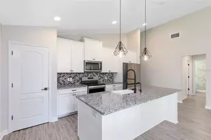 2049 Eldorado Ct, Saint Cloud, FL 34771 - Photo 4