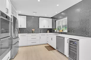 733 Overlook Dr, Apopka, FL 32703 - Photo 16