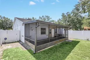 1203 Hendren Dr, Orlando, FL 32807 - Photo 30