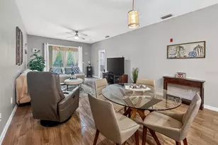 9422 Myrtle Creek Ln, Orlando, FL 32832 - Photo 6