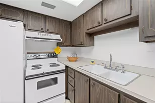 200 Cape Shores Cir, Cape Canaveral, FL 32920 - Photo 30