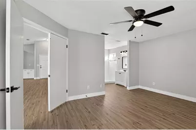 5444 Blueberry Drive, Orlando, FL 32811 - Photo 10