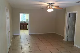 631 NW 34th Ter, Gainesville, FL 32607 - Photo 2