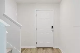 5846 Silver Moonlight Dr, Palmetto, FL 34221 - Photo 4