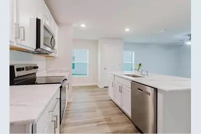 5846 Silver Moonlight Drive, Palmetto, FL 34221 - Photo 8