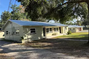 1639 NE 16th Ave, Ocala, FL 34470 - Photo 2