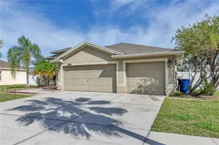 13024 Carlington Ln, Riverview, FL 33579 - Photo 2