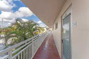 2724 N Garden Dr, Lake Worth, FL 33461 - Photo 4