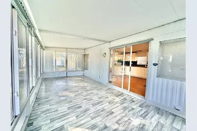 927 Village Drive, Wildwood, FL 34785 - Photo 8