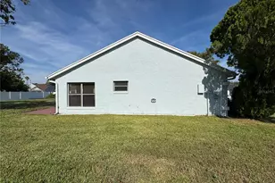 2206 Fairmont Cir, Orlando, FL 32837 - Photo 4