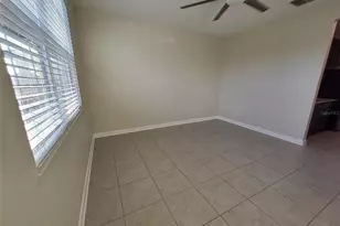 725 Simone Ct, Haines City, FL 33844 - Photo 4