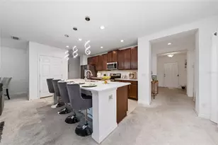 669 Jupiter Beach Rd, Groveland, FL 34736 - Photo 4