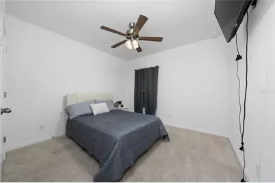 669 Jupiter Beach Road, Groveland, FL 34736 - Photo 14