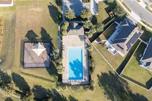 669 Jupiter Beach Rd, Groveland, FL 34736 - Photo 38