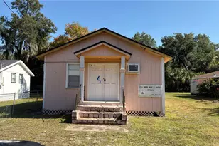 1121 S Adelle Ave, Deland, FL 32720 - Photo 1