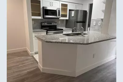 236 Afton Square #305, Altamonte Springs, FL 32714 - Photo 4