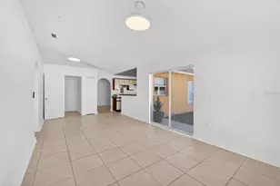 2346 Queenswood Cir, Kissimmee, FL 34743 - Photo 20