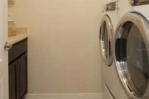 10183 White Magnolia Sq, Thonotosassa, FL 33592 - Photo 20