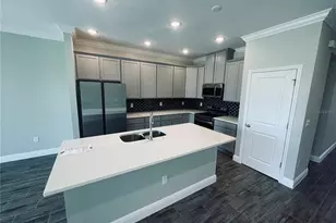 10183 White Magnolia Sq, Thonotosassa, FL 33592 - Photo 4