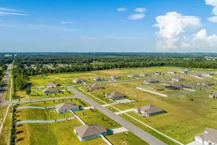 10183 White Magnolia Sq, Thonotosassa, FL 33592 - Photo 24