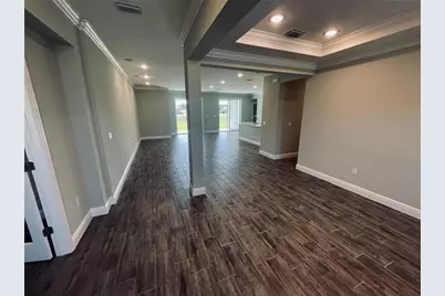 10183 White Magnolia Square, Thonotosassa, FL 33592 - Photo 6