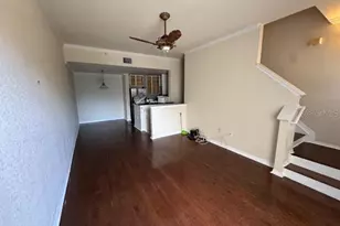 9729 Meadow Field Cir, Tampa, FL 33626 - Photo 2