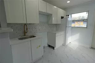 3845 N Quarters Rd, Okahumpka, FL 34762 - Photo 4