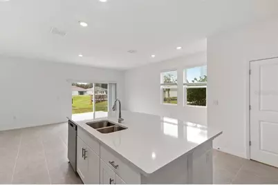 7759 Waterscape Drive, Groveland, FL 34736 - Photo 10