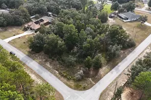 2324 W Aleuts Dr, Beverly Hills, FL 34465 - Photo 1