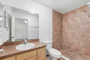 933 Pecan St, Oviedo, FL 32765 - Photo 8