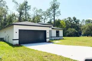 42 W Stockel Ln, Citrus Springs, FL 34434 - Photo 6