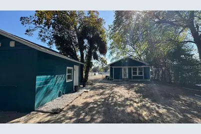 1118 E Linebaugh Avenue, Tampa, FL 33612 - Photo 8