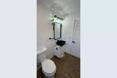 1118 E Linebaugh Avenue, Tampa, FL 33612 - Photo 24