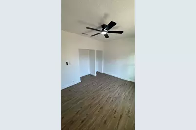 1118 E Linebaugh Avenue, Tampa, FL 33612 - Photo 22