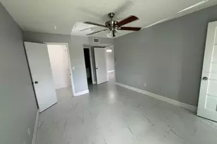 5725 Gatlin Ave, Orlando, FL 32822 - Photo 16