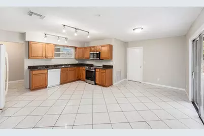 4260 Narvarez Way S, Saint Petersburg, FL 33712 - Photo 6