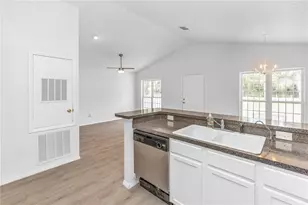 2891 Richmond Ave, Sanford, FL 32773 - Photo 6