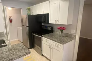 1027 S Hiawassee Rd, Orlando, FL 32835 - Photo 8