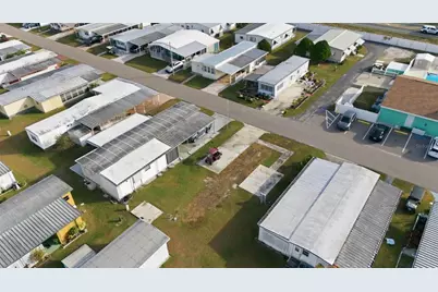 38627 Lansing Avenue, Zephyrhills, FL 33542 - Photo 4