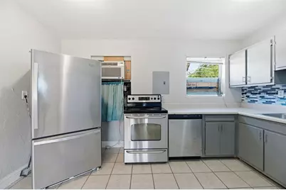 3947 Pensacola Drive, Lake Worth, FL 33462 - Photo 14