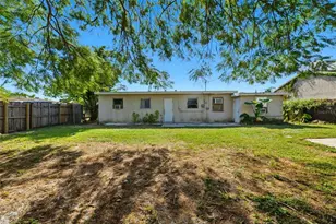 3947 Pensacola Dr, Lake Worth, FL 33462 - Photo 30