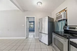 3947 Pensacola Dr, Lake Worth, FL 33462 - Photo 16