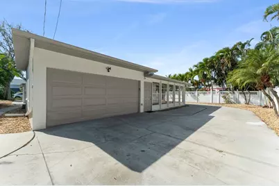 107 4th Street, Belleair Beach, FL 33786 - Photo 26