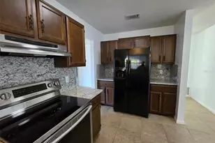 760 John Adams Ln, Melbourne, FL 32904 - Photo 2