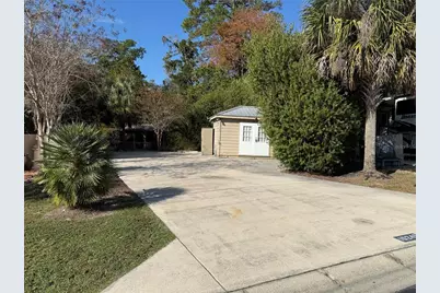 10249 NE 28th Loop #P, Silver Springs, FL 34488 - Photo 2