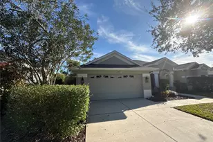 11102 Hyacinth Pl, Lakewood Ranch, FL 34202 - Photo 2