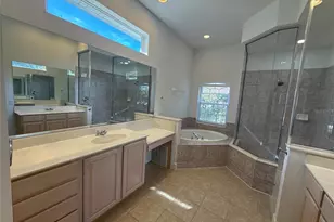 11102 Hyacinth Pl, Lakewood Ranch, FL 34202 - Photo 16